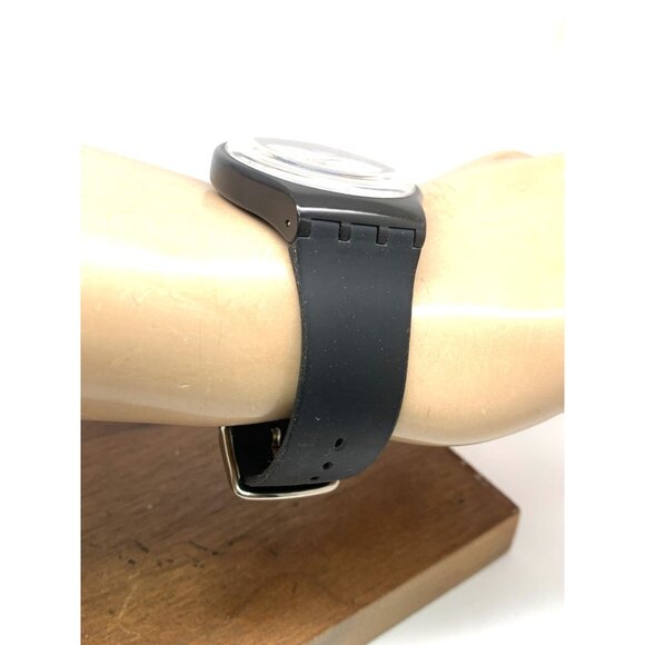 Swatch Men's Watch SUOB705 Swiss Quartz White Dial Day Date Black Rubber 41mm - Picture 12 of 14